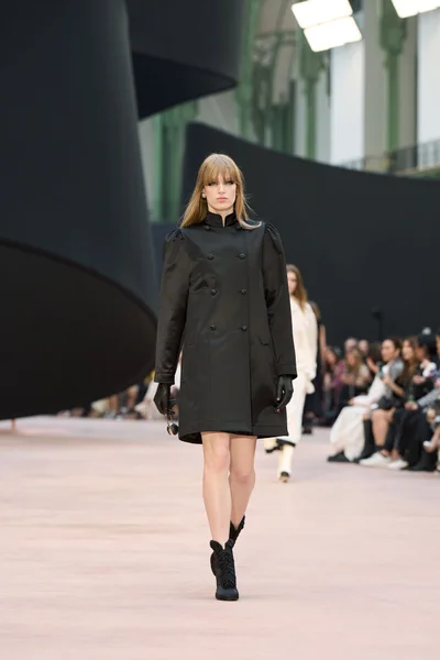 Look 66